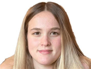 Un portrait de Emy Savard.